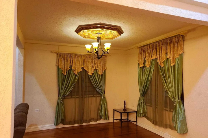 Room 11 of 20