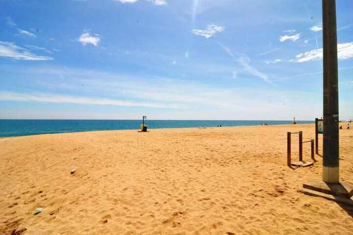 Beach 29 of 32