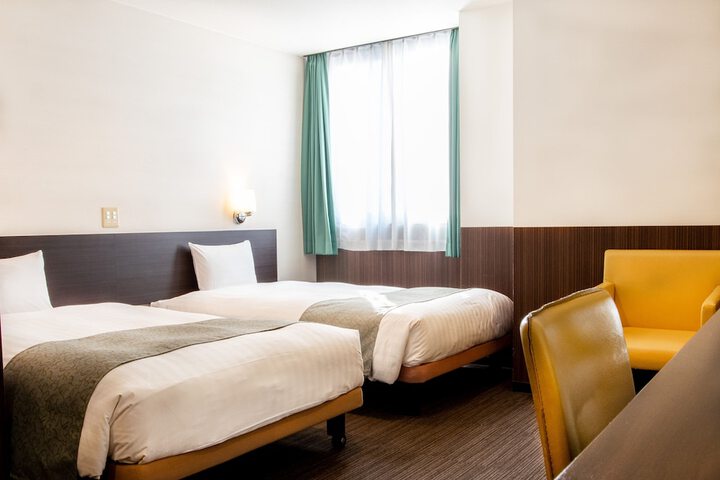 Room 15 of 47