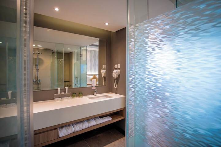 Bath Interior