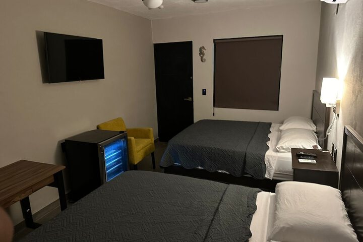 Room 9 of 140