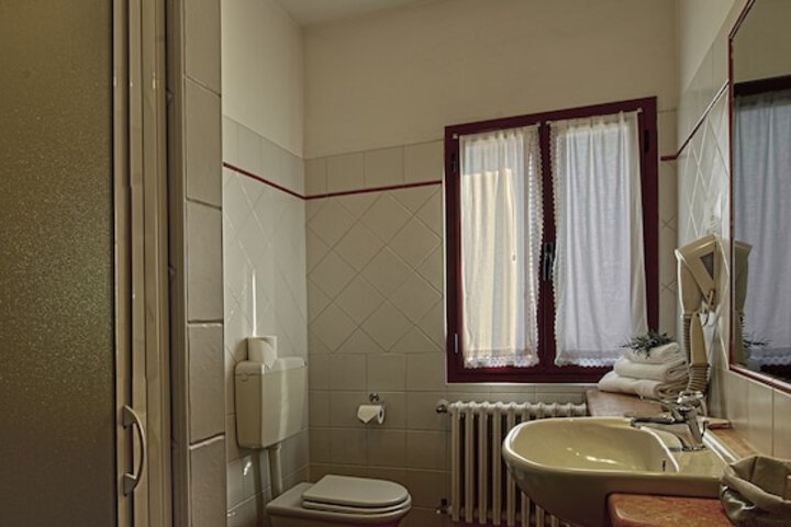 Room 19 of 50