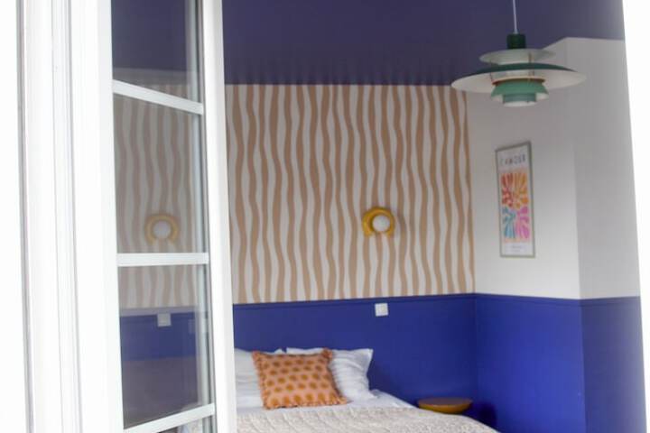 Room 5 of 48