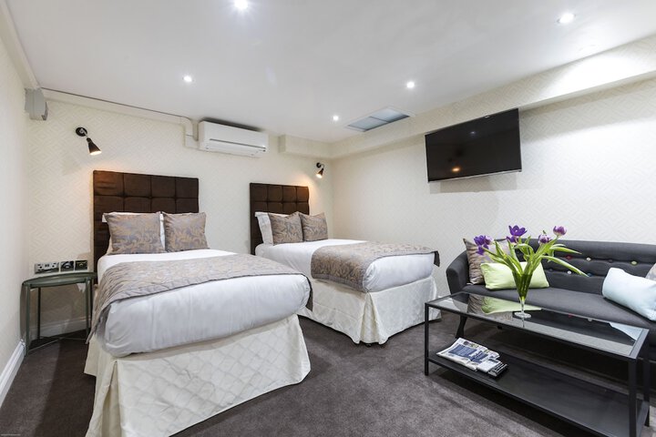 Room 21 of 101