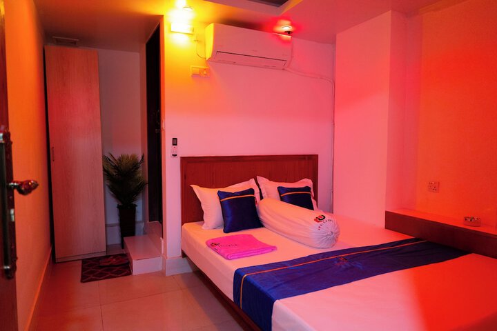 Room 5 of 36