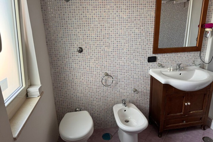 Room 41 of 51