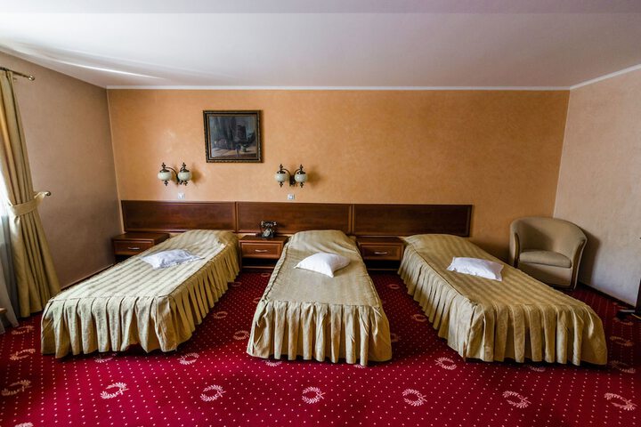 Room 25 of 78
