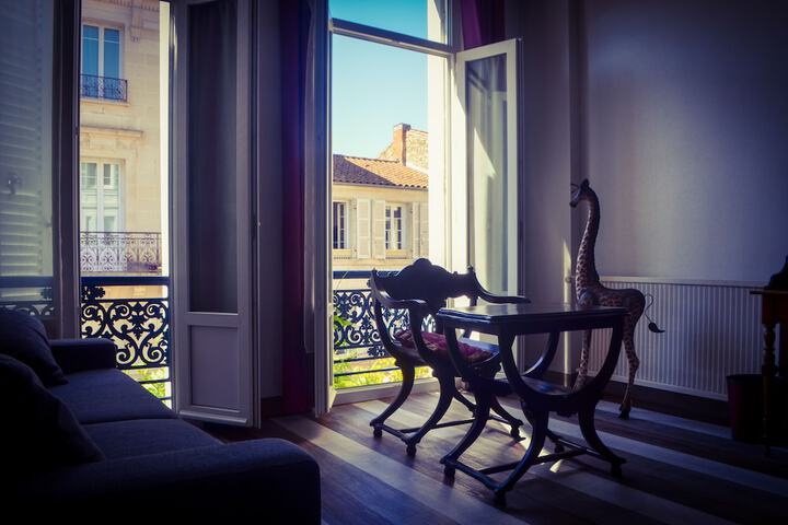 Room 27 of 50