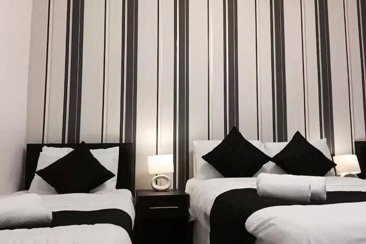 Room 5 of 29