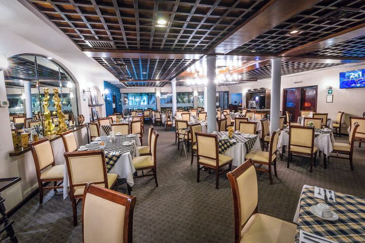 Dining 101 of 179