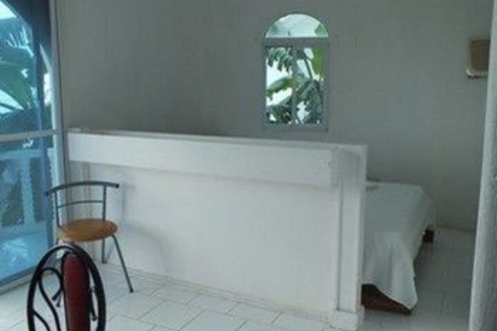 Room 62 of 89