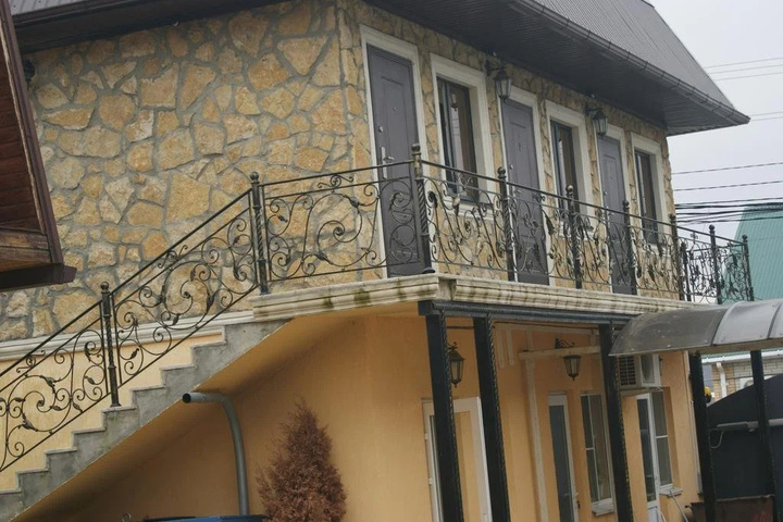 Partiya Motel