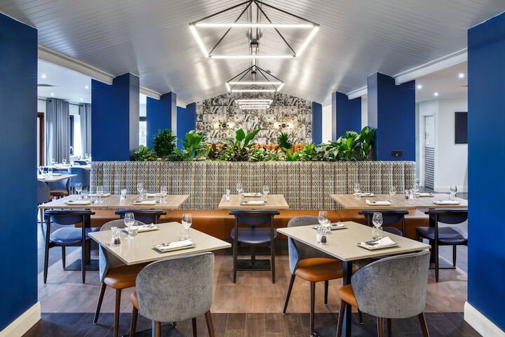 Dining Photos
