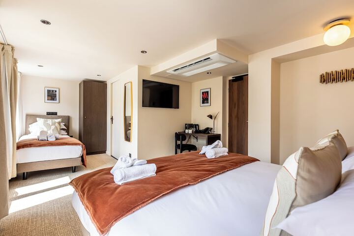 Room 20 of 82