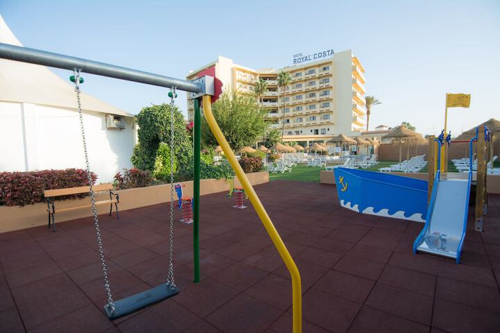 Children's play area - outdoor