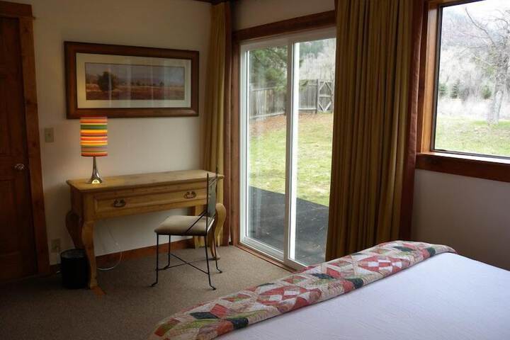 Room 16 of 139