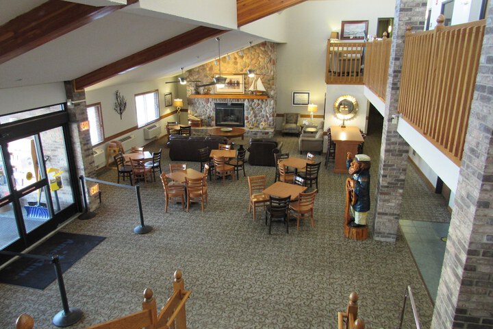Hotel Interior 4 of 70