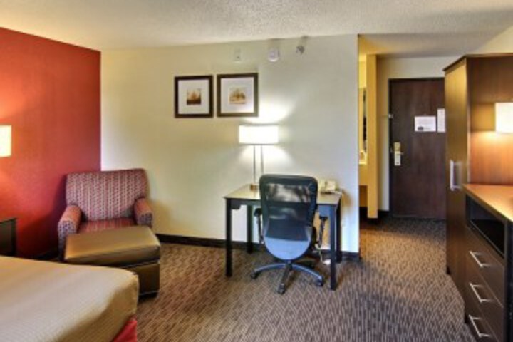 Room 8 of 54