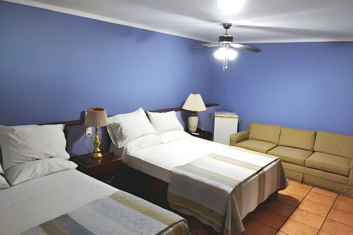Room 6 of 36