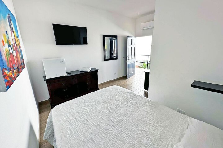 Room 8 of 46