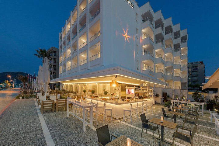 Front of property - evening/night