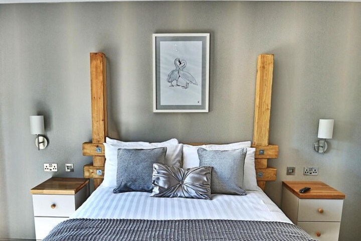 Room 18 of 50
