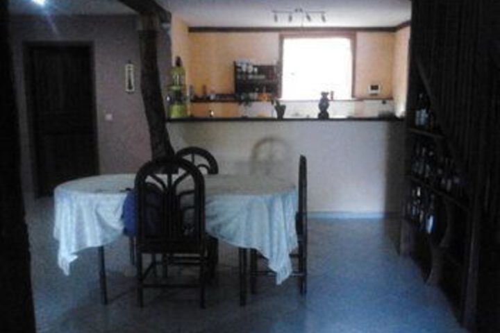 Room 43 of 85