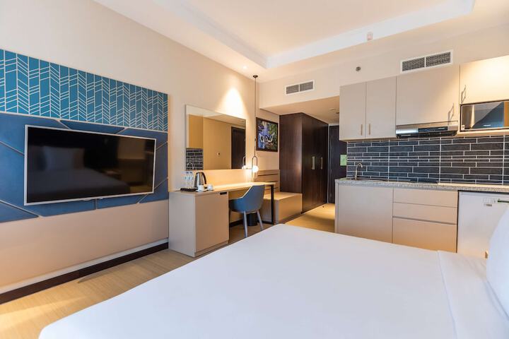 Room 16 of 91