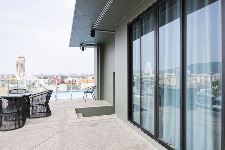 Terrace/Patio 36 of 39