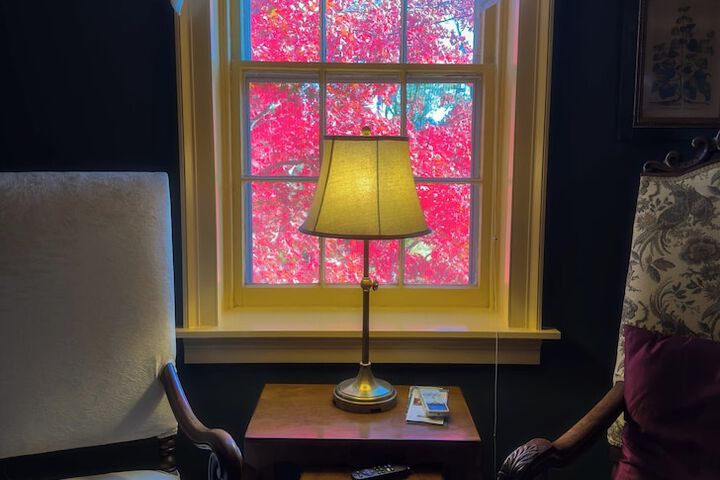 Room 47 of 91
