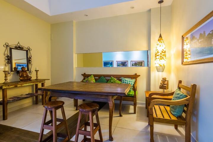 Dining Photos