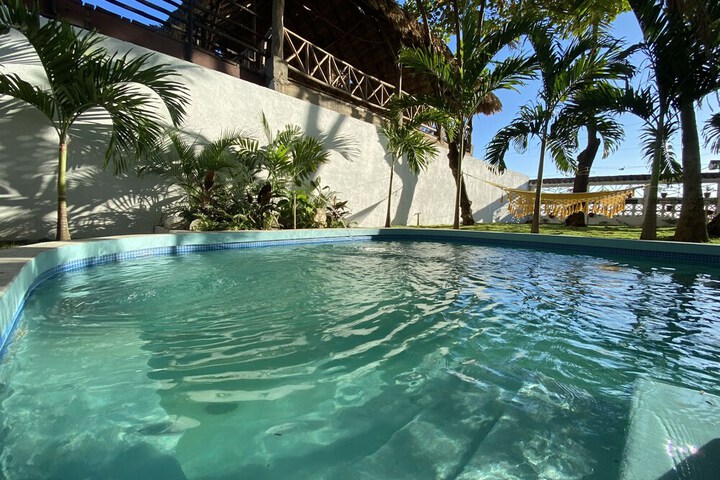 Pool 16 of 20