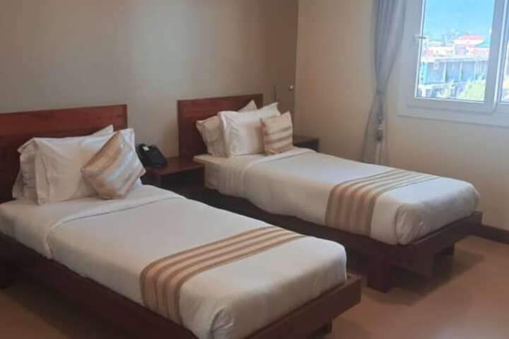 Room 22 of 30