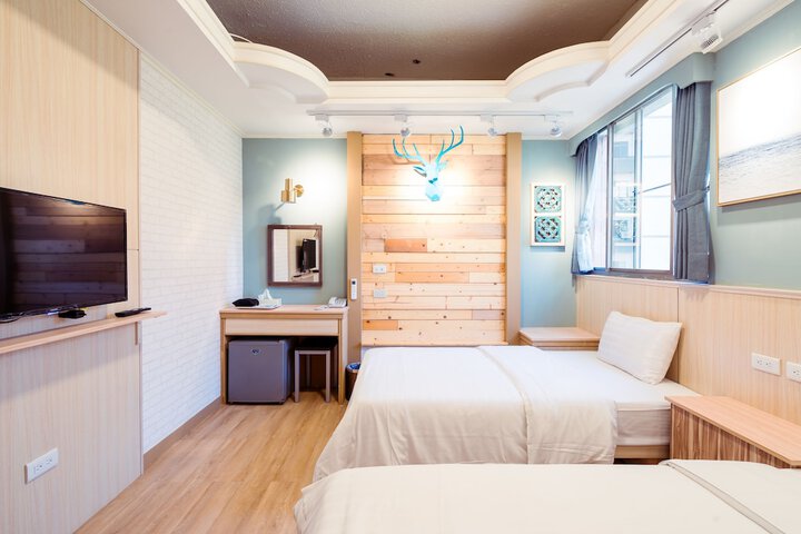 Room 52 of 232