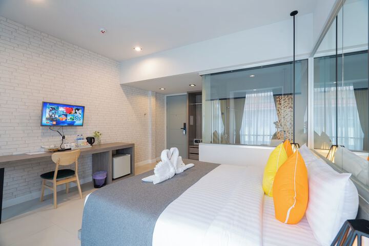 Room 60 of 132
