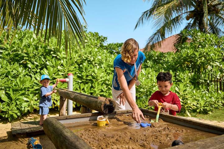 Childrens Activities 69 of 130