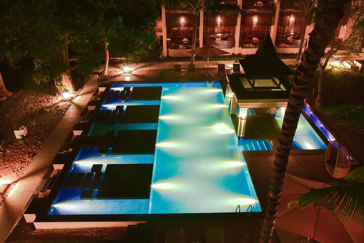 Pool 18 of 50