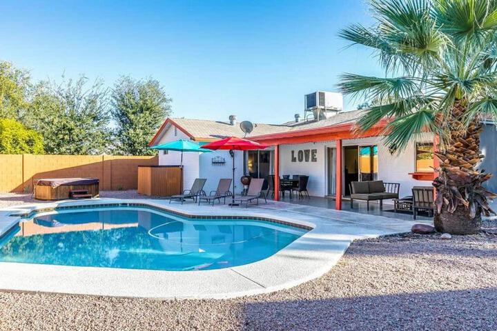 Image of Larkspur Villa - Lovely & Entertaining Hot Tub with pool resort living!