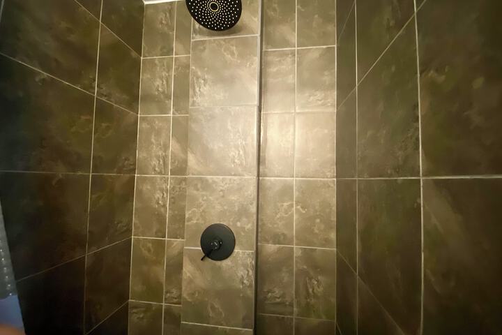 Room 113 of 124