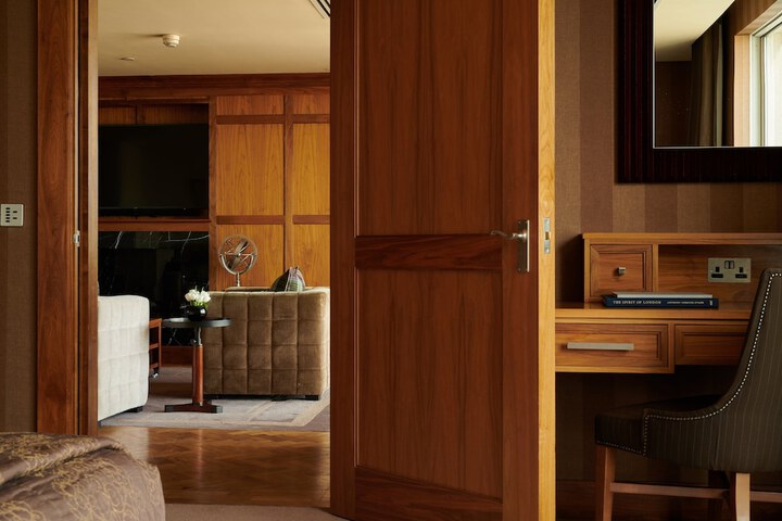Room 73 of 441
