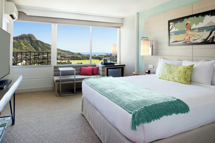Room 42 of 177
