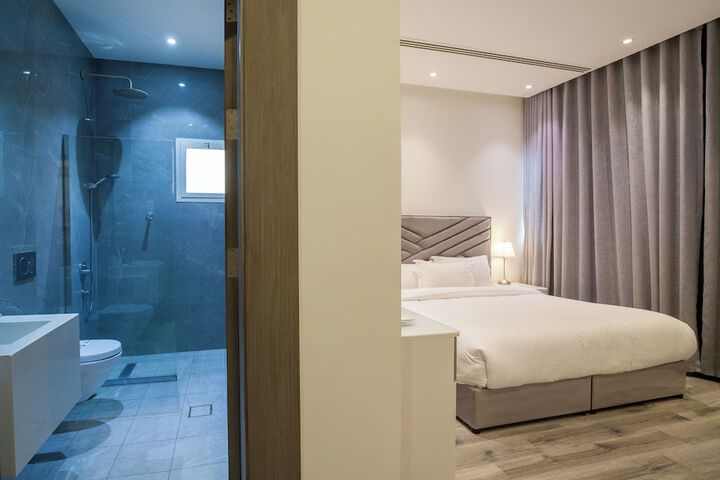 Room 3 of 42