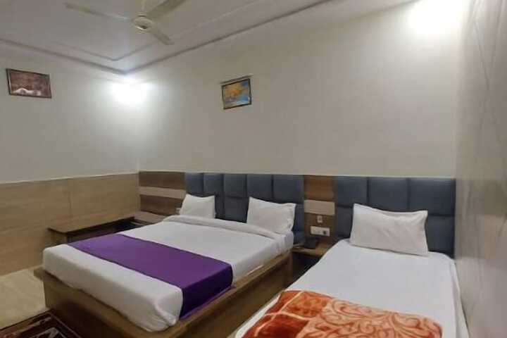 Room 21 of 107