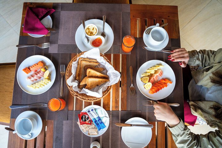 Dining 57 of 90