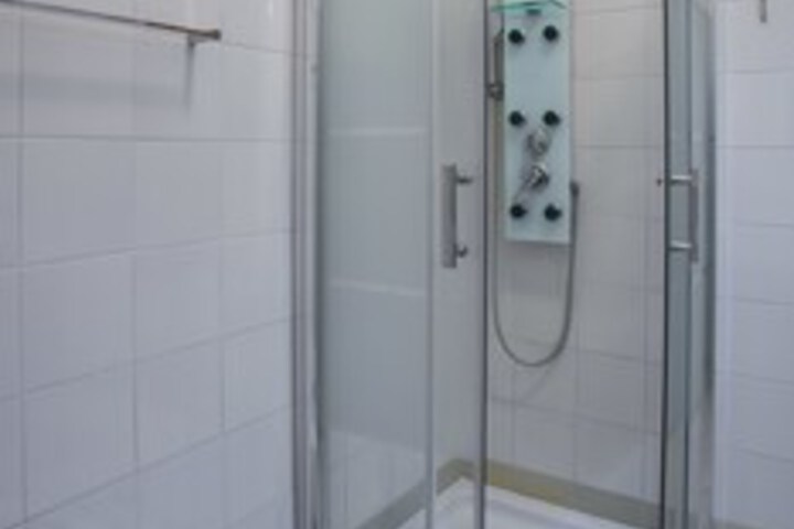 Room 3 of 20