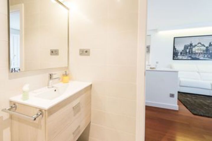 Room 3 of 36
