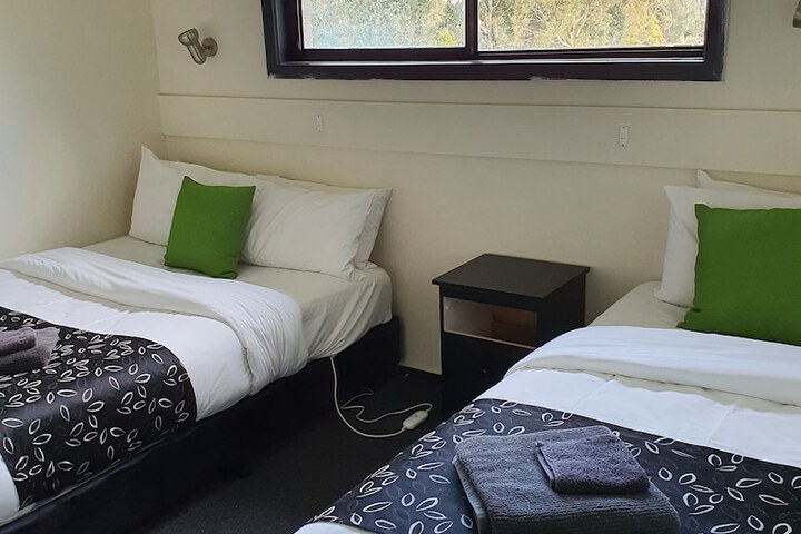 Room 7 of 42