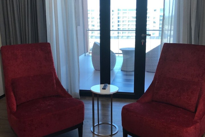 Room 7 of 56