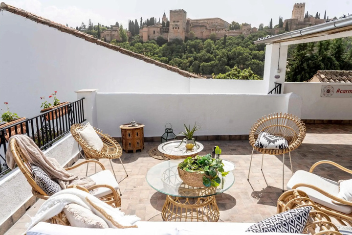 Terrace/Patio 7 of 33