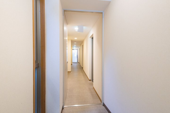 Ballroom/Hall 19 of 20